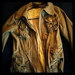 Divided jacket size small